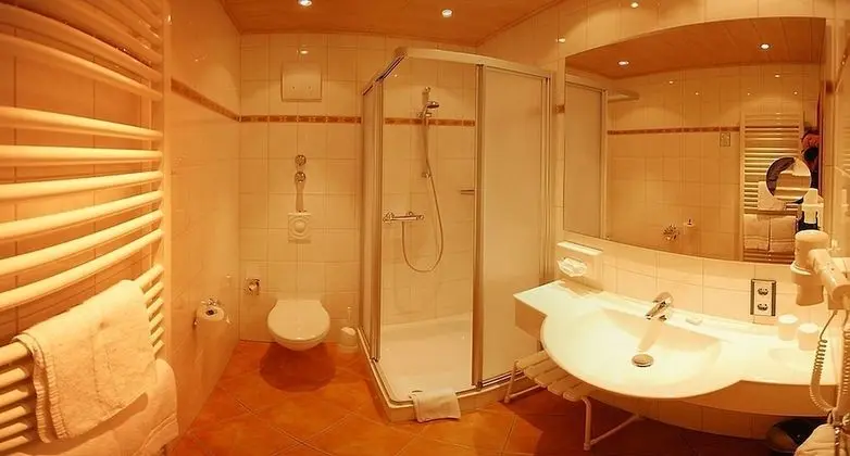 Comfort Oda, 1 En Büyük (King) Boy Yatak, Balkon, Dağ Manzaralı