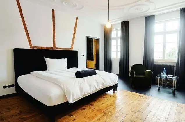 Comfort Tek Büyük Yataklı Oda