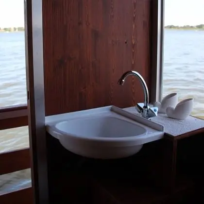 Tek Büyük Yataklı Oda (incl. service/ cleaning fee)