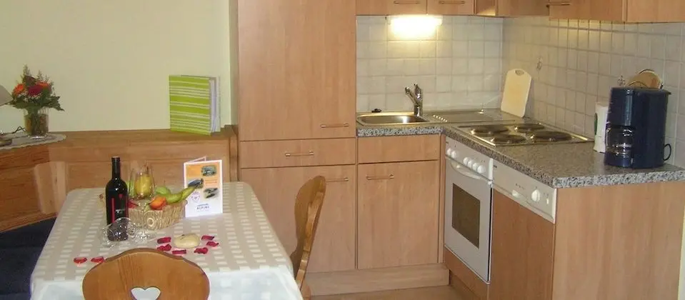 Comfort Daire, 1 Yatak Odası, Dağ Manzaralı, Bahçeli (Top 1)