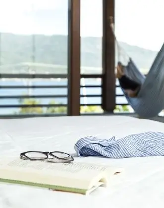 Oda, Göl Manzaralı