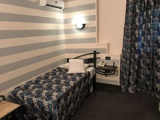 Standard Tek Kişilik Oda