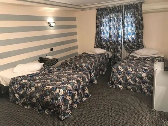 Standard Üç Kişilik Oda