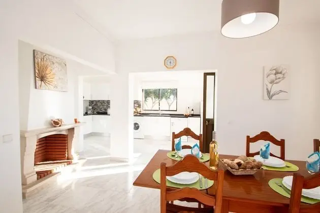 Villa, 4 Yatak Odası, Kişiye Özel Havuzlu