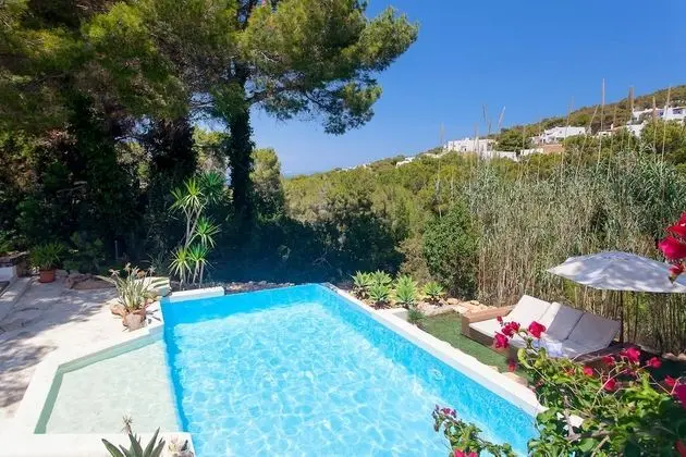 Basic Villa, 6 Yatak Odası, Kişiye Özel Havuzlu