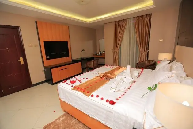 Junior Süit, Balkon, Şehir Manzaralı
