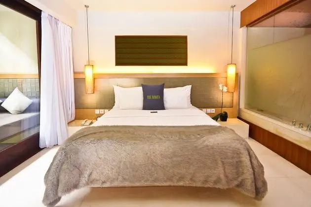 Süit, 2 Yatak Odası, Balkon, Havuz Manzaralı