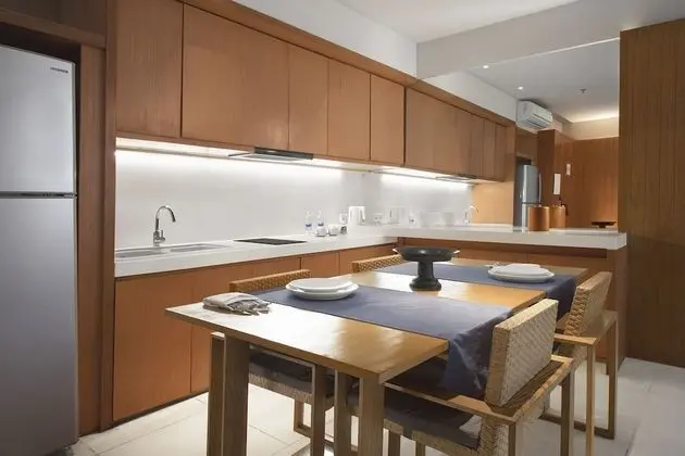 Süit, 2 Yatak Odası, Balkon, Havuz Manzaralı