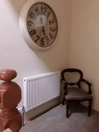 Tek Büyük Yataklı Oda, Ortak Banyo