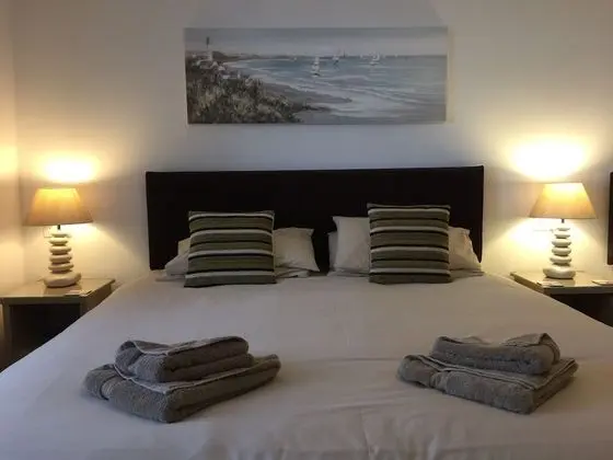 Comfort Üç Kişilik Oda, Liman Manzaralı (Room 3)