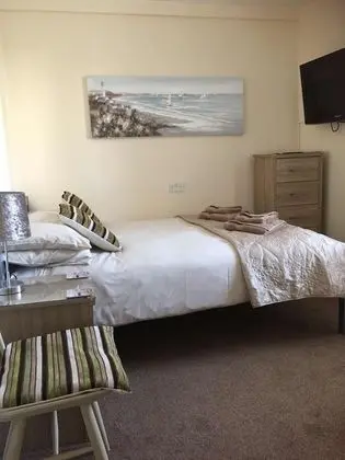 Economy Tek Büyük Yataklı Oda, Özel Banyo (Room 2)