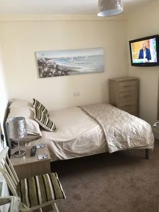 Economy Tek Büyük Yataklı Oda, Özel Banyo (Room 2)