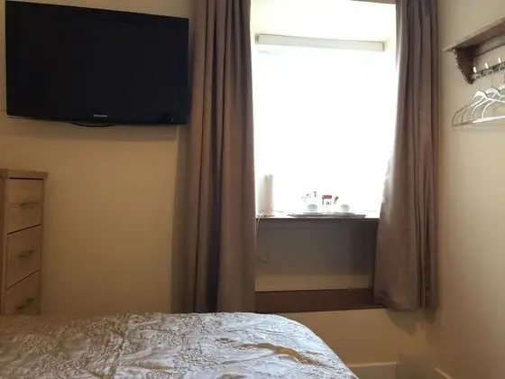 Economy Tek Büyük Yataklı Oda, Özel Banyo (Room 2)