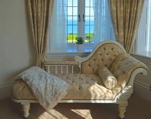 1 Victoria & Albert room