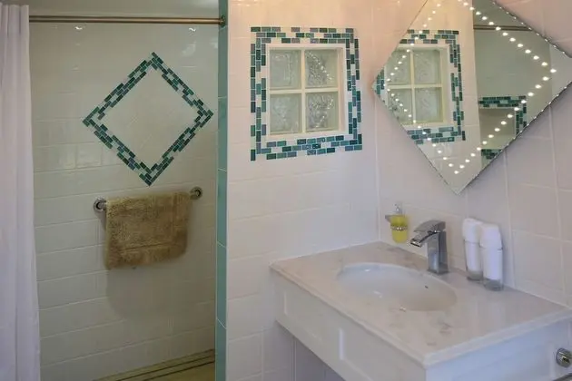 SV1 Sea Shells room - Dogs Welcome