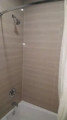 Standard Oda, 2 Büyük (Queen) Boy Yatak, Sigara İçilebilir, Buzdolabı ve Mikrodalga