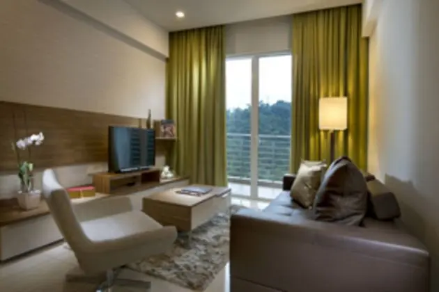 Suit Deluxe Lake View