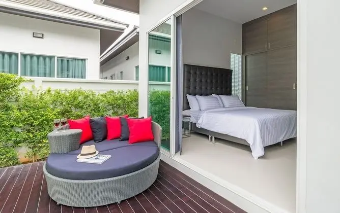 3 Bedrooms Private Pool Villa V3