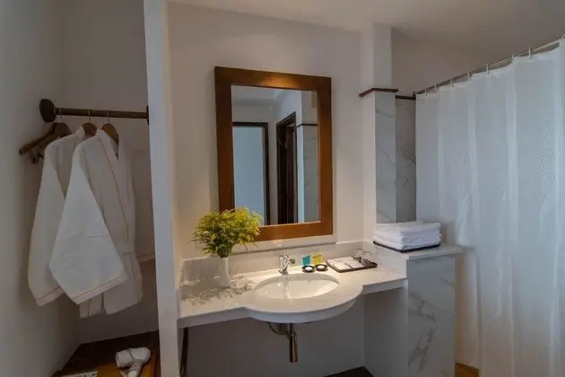 Deluxe Tek Büyük veya İki Ayrı Yataklı Oda, Şehir Manzaralı