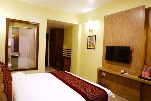 Deluxe Tek Büyük Yataklı Oda, 1 Çift Kişilik Yatak