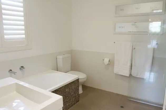 Luxury Süit, 1 En Büyük (King) Boy Yatak, Küçük Mutfak, Avlu Manzaralı