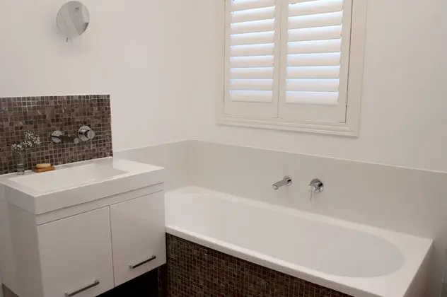 Luxury Süit, 1 En Büyük (King) Boy Yatak, Küçük Mutfak, Avlu Manzaralı
