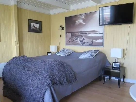 Tek Büyük Yataklı Oda