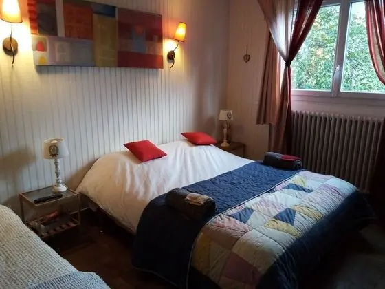Üç Kişilik Oda, Ortak Banyo