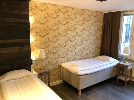 Superior Oda (Family room)