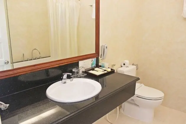 Luxury Tek Büyük Yataklı Oda, Bahçe Manzaralı