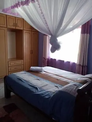 Classic Tek Büyük Yataklı Oda