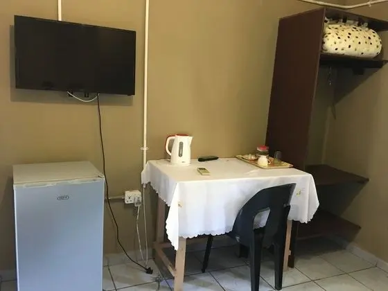 Standard Tek Büyük Yataklı Oda