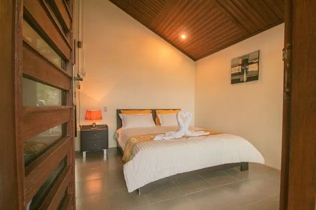 Exclusive Bungalov, 1 Büyük (Queen) Boy Yatak, Balkon, Plaj Manzaralı