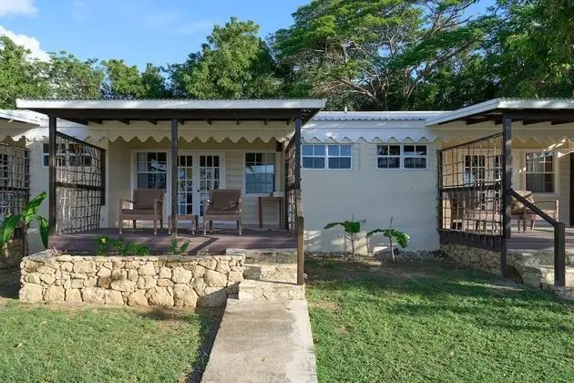 Garden View Bungalow(1 King Bed)