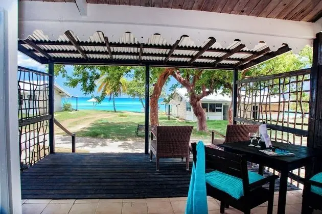 Garden View Bungalow(1 King Bed)