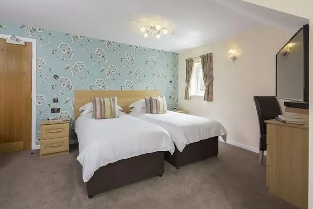 Double or Twin Room (Room 10 First Floor)