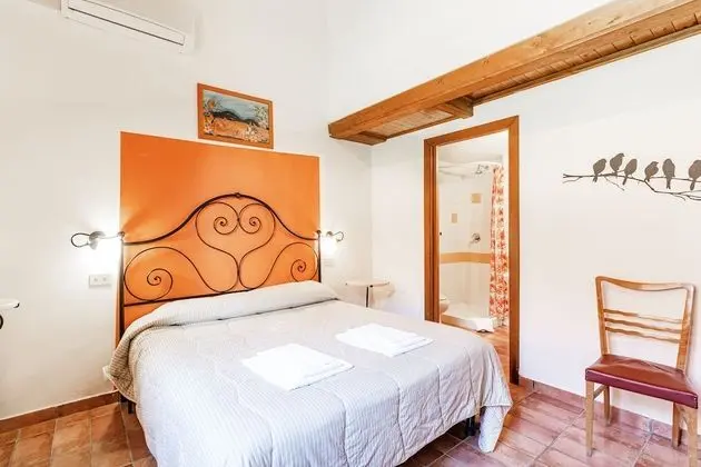 Family Apart Daire, Birden Çok Yatak, Bahçeli (Hawthorn apt with shared pool family)