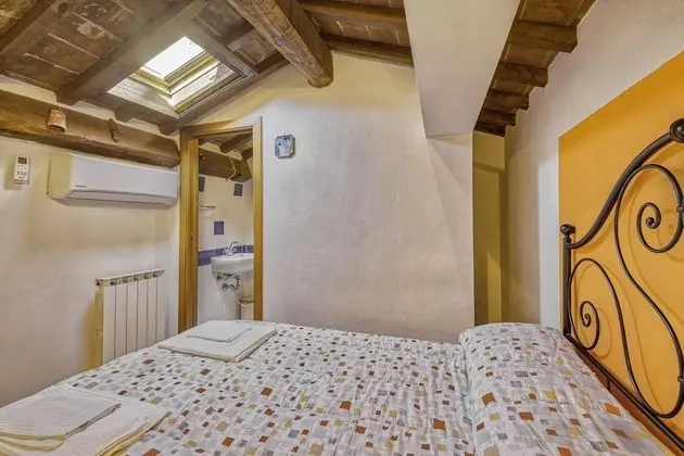 Family Apart Daire, Birden Çok Yatak, Bahçeli (Hawthorn apt with shared pool family)