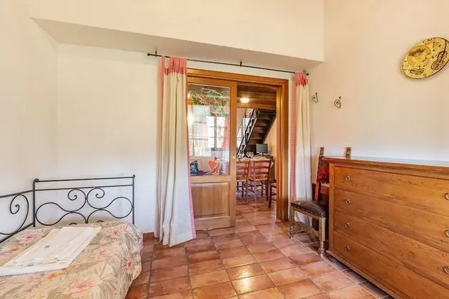 Family Apart Daire, Birden Çok Yatak, Bahçeli (Hawthorn apt with shared pool family)