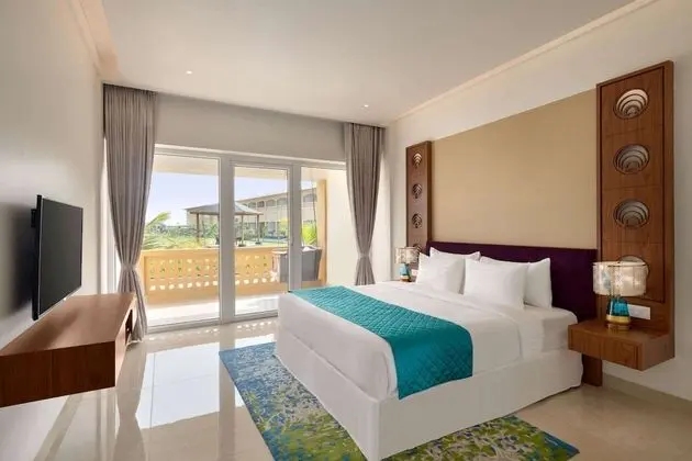 Oda, 1 En Büyük (King) Boy Yatak, Engellilere Uygun (Roll-In Shower, Balcony, Mobil/Hear)
