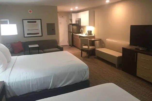 Stüdyo Süit, 2 Büyük (Queen) Boy Yatak, Engellilere Uygun (Mobility/Hearing, Tub w/ Grab Bars)