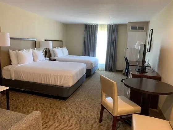 Stüdyo Süit, 2 Büyük (Queen) Boy Yatak, Engellilere Uygun (Mobility/Hearing, Tub w/ Grab Bars)