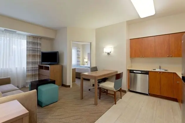 Süit, 1 En Büyük (King) Boy Yatak, Sigara İçilmez (One-Bedroom)