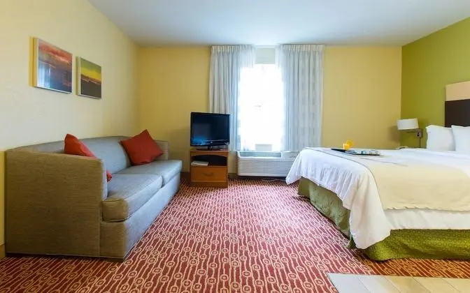 Süit, 1 Büyük (Queen) Boy Yatak, Sigara İçilmez (One-Bedroom)
