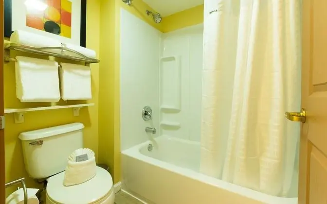 Süit, 2 Büyük (Queen) Boy Yatak, Sigara İçilmez (Two-Bedroom)