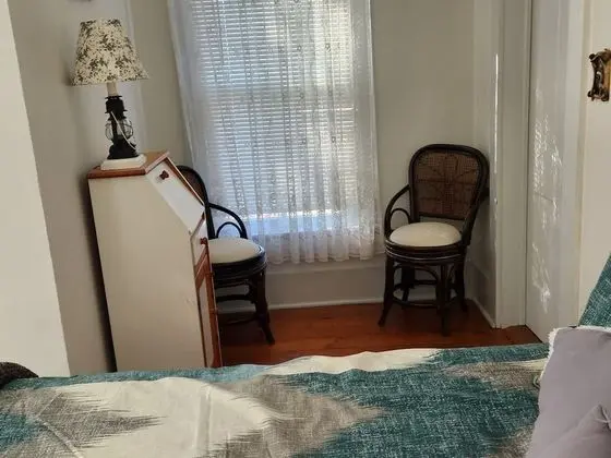 Woodsy Room