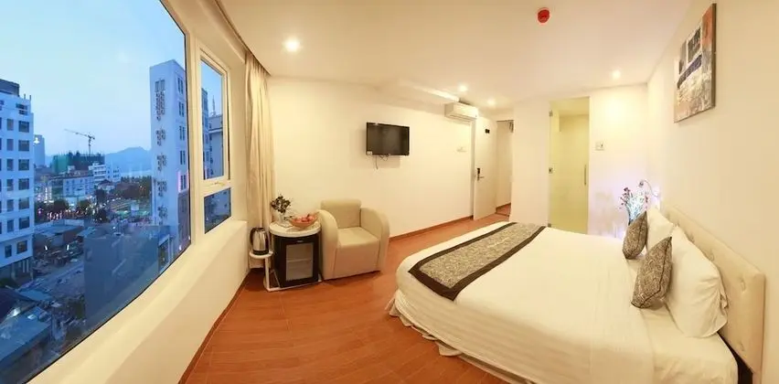 Deluxe Dört Kişilik Oda, 2 Büyük (Queen) Boy Yatak, Şehir Manzaralı