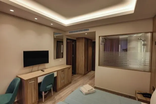 Standard Oda, 2 Yatak Odası, Bağlantılı Odalar
