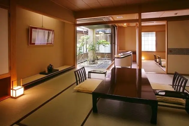 Üç Kişilik Oda (Japanese-style)