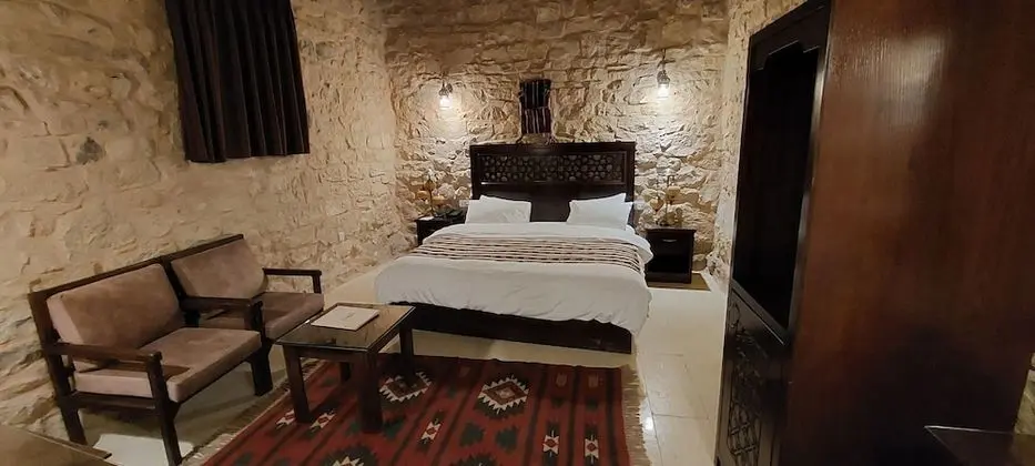 Standard Tek Büyük Yataklı Oda